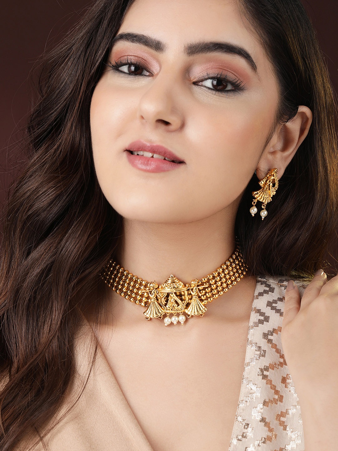 

Rubans 22K Gold Plated Bridal Motif Gold Beaded Choker Jewellery Set with Pearl Accents