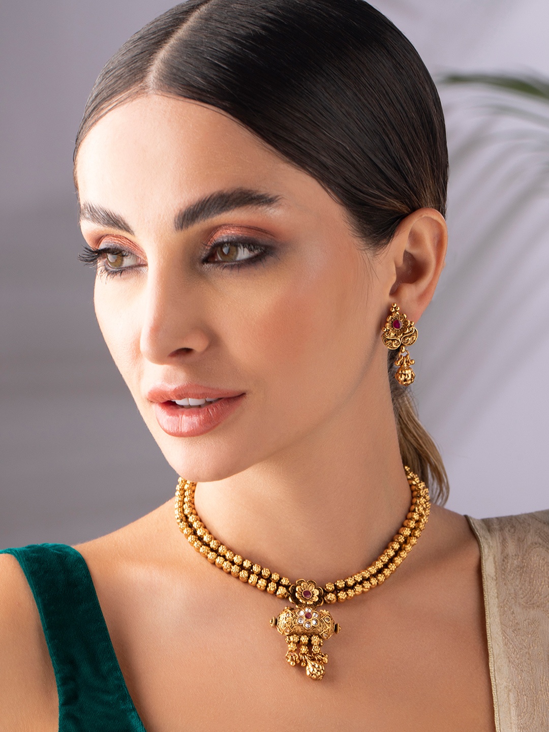 

Rubans 24K Gold-Plated & Pink Handcrafted Filigree Jewellery Set