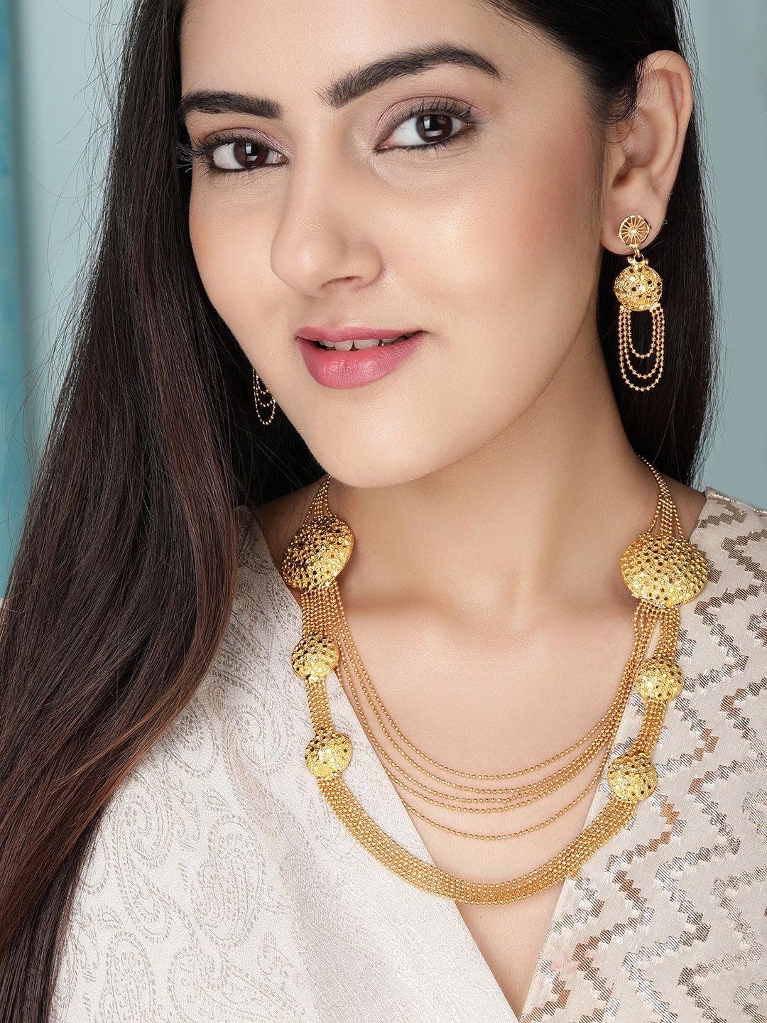 

Rubans Gold-Plated Layered Jewellery Set