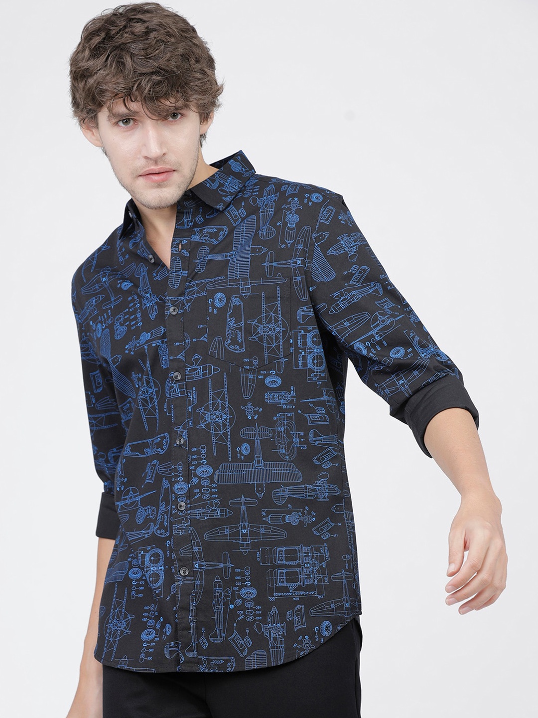 

HIGHLANDER Men Black Slim Fit Opaque Printed Casual Shirt