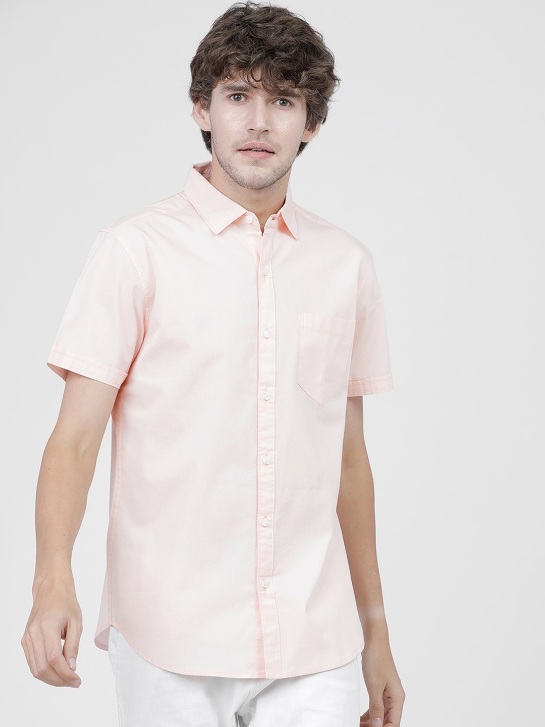 

HIGHLANDER Men Peach-Coloured Slim Fit Opaque Cotton Casual Shirt