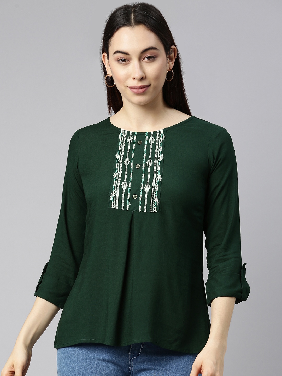 

Selvia Green Solid Embroidered Roll-Up Sleeves Regular Top