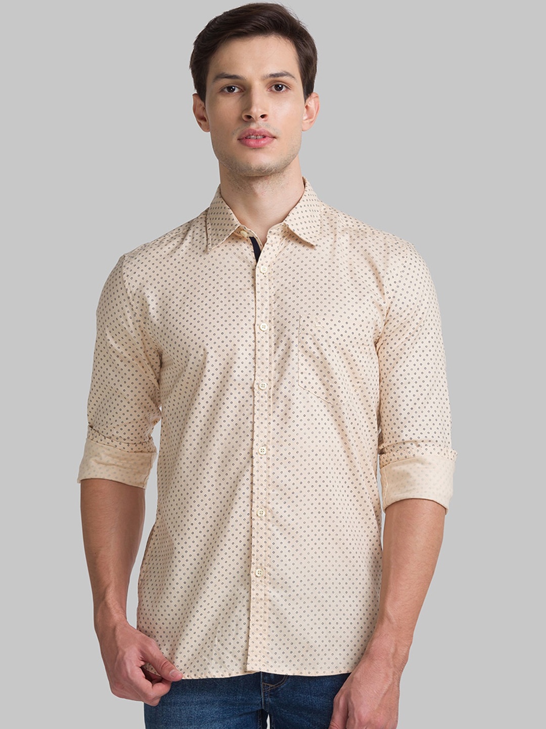

Parx Men Beige Slim Fit Opaque Printed Cotton Casual Shirt