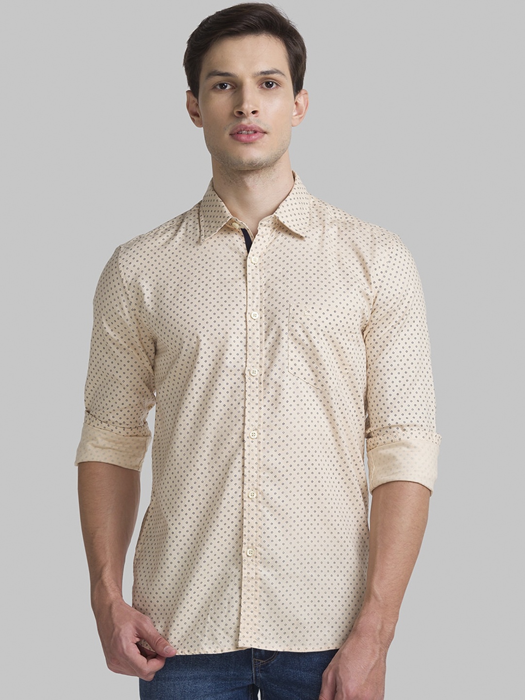 

Parx Men Beige Slim Fit Opaque Printed Casual Cotton Shirt