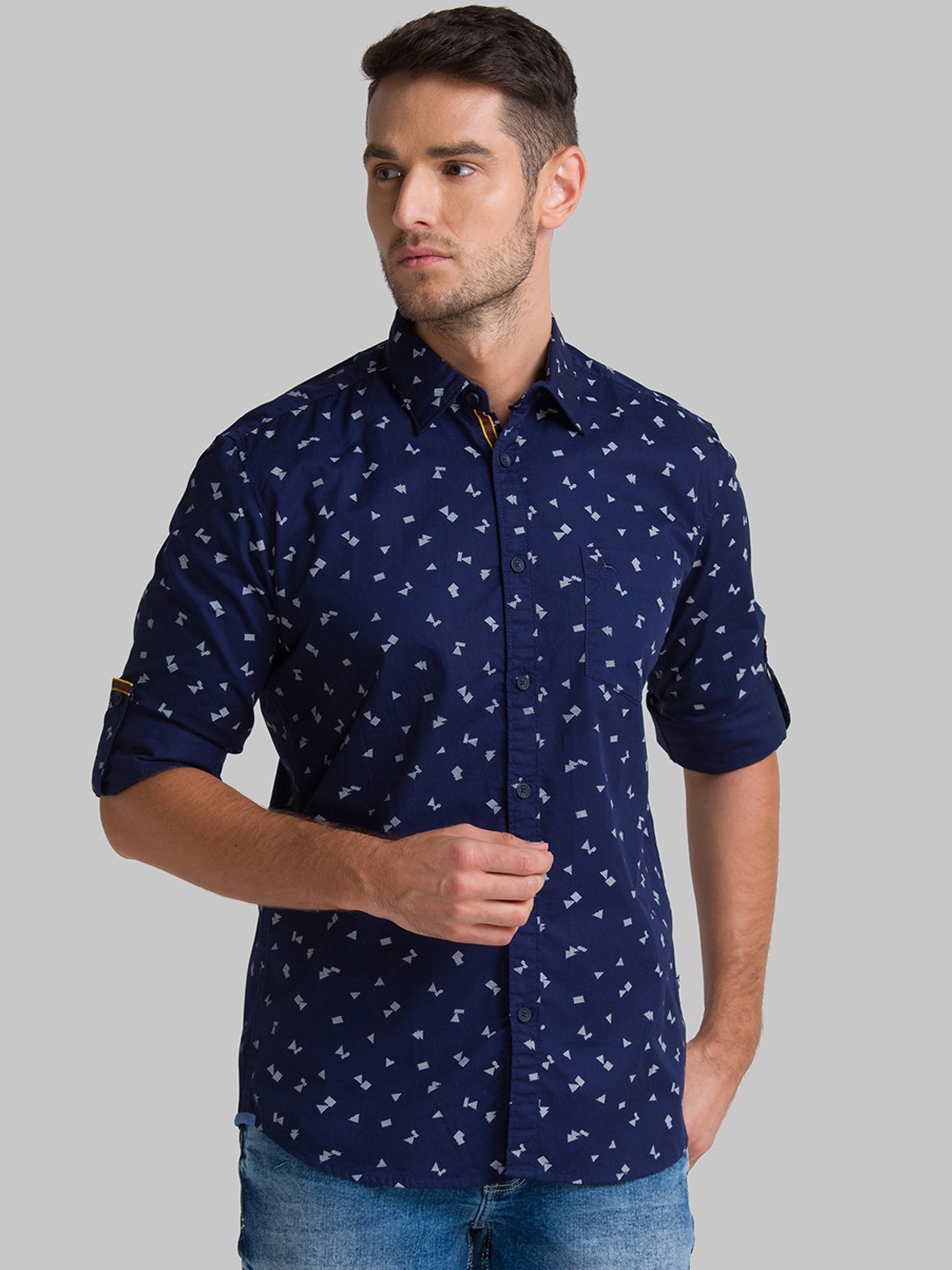 

Parx Men Blue Slim Fit Opaque Printed Casual Shirt