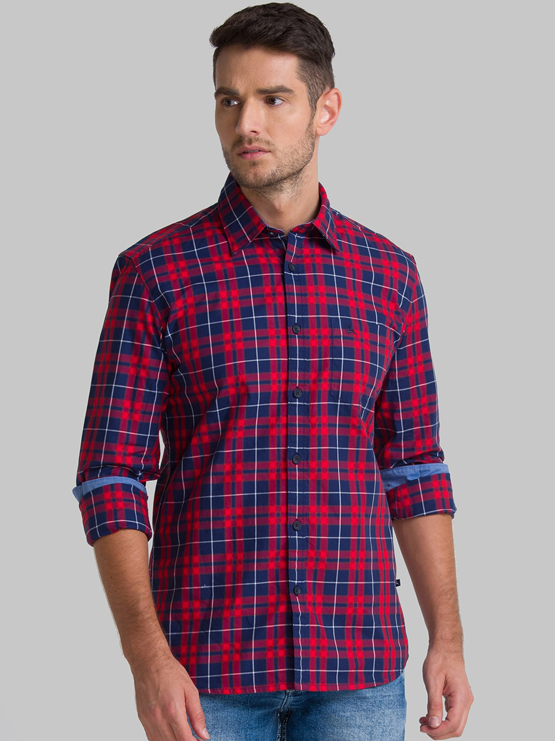 

Parx Men Red Slim Fit Opaque Checked Casual Shirt