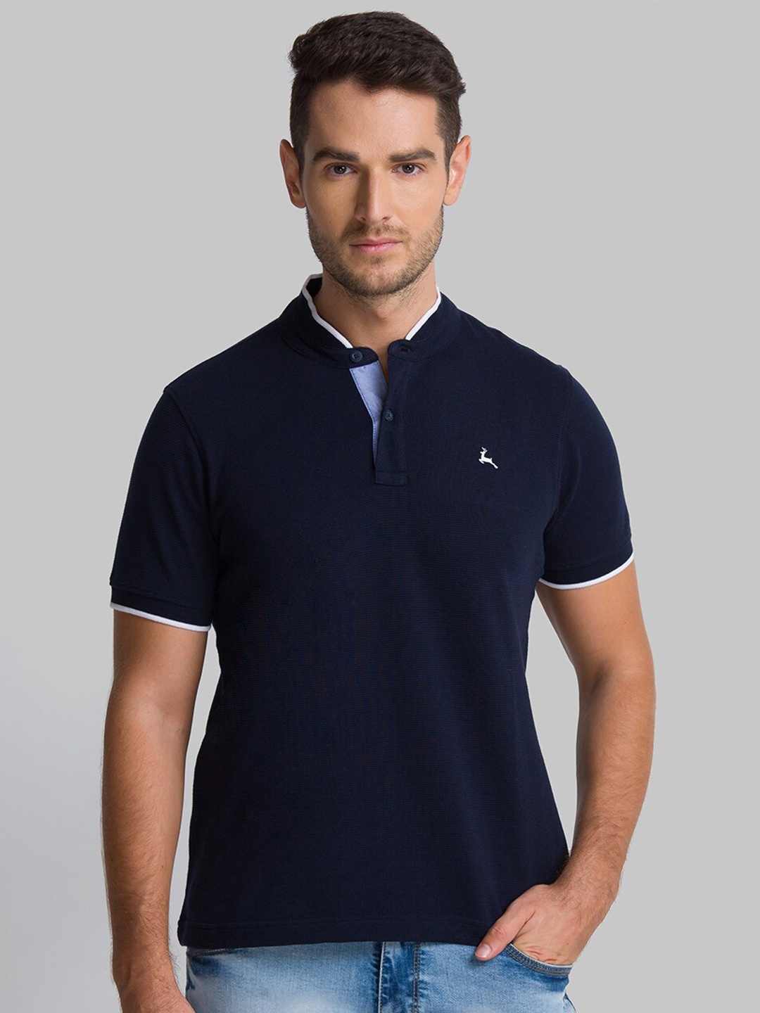 

Parx Men Blue Mandarin Collar T-shirt