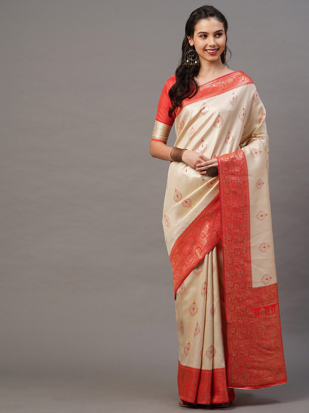 

Mitera Cream-Coloured & Red Ethnic Motifs Silk Blend Banarasi Saree