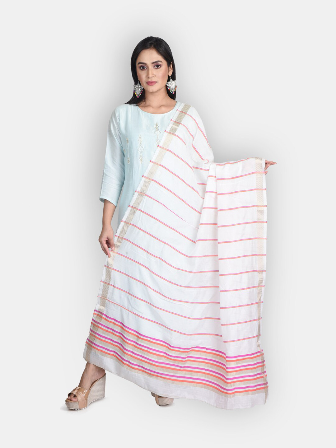 

Sanwara White & Pink Woven Design Organza Dupatta With Zari Work