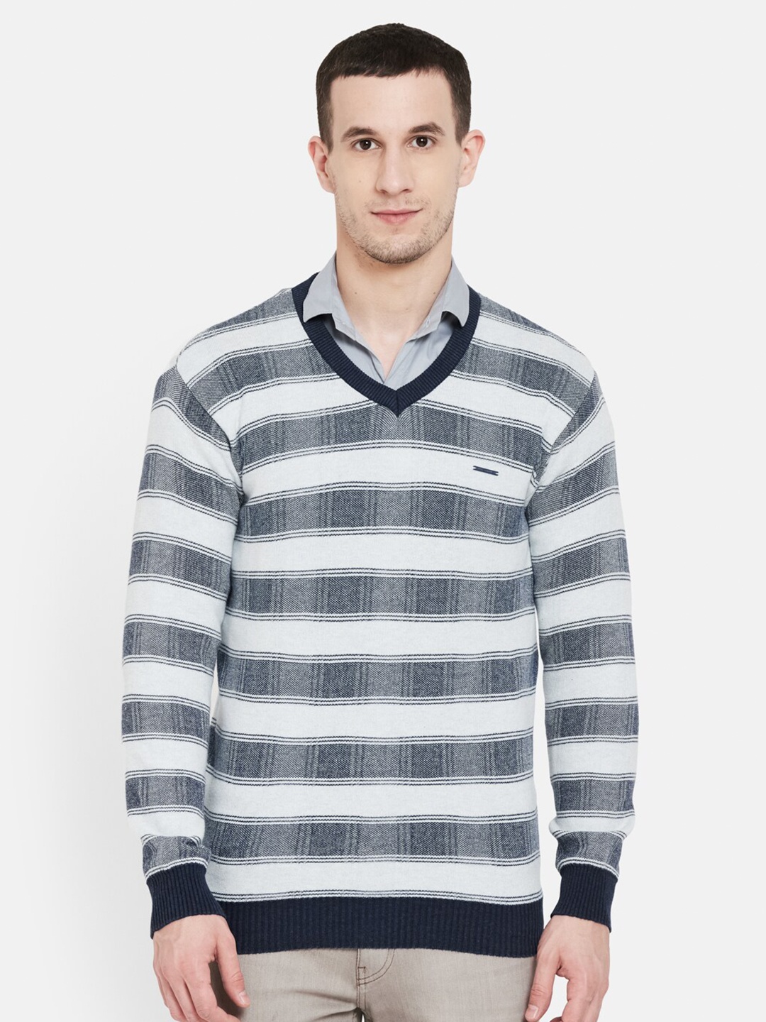 

Duke Men Grey & White Checked Pullover