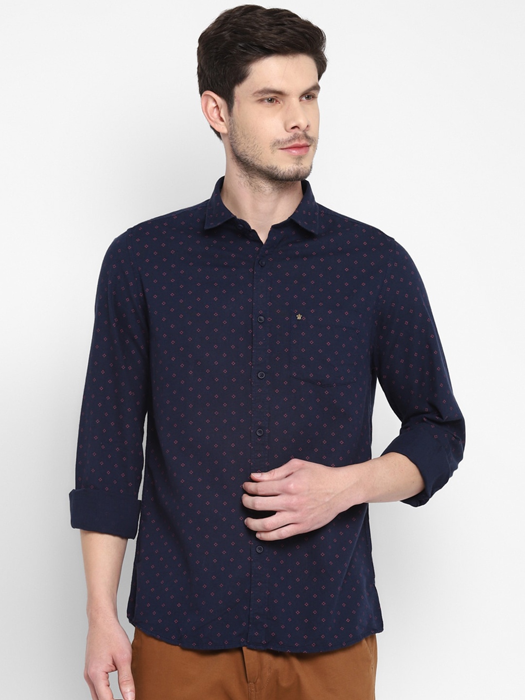 

Turtle Men Blue Slim Fit Printed Casual Shirt