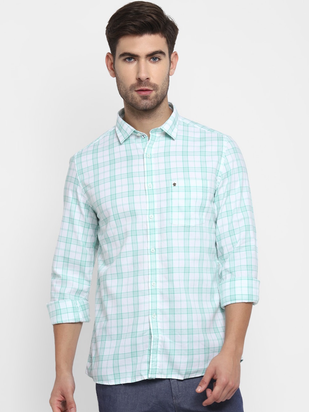

Turtle Men White Slim Fit Opaque Checked Cotton Casual Shirt