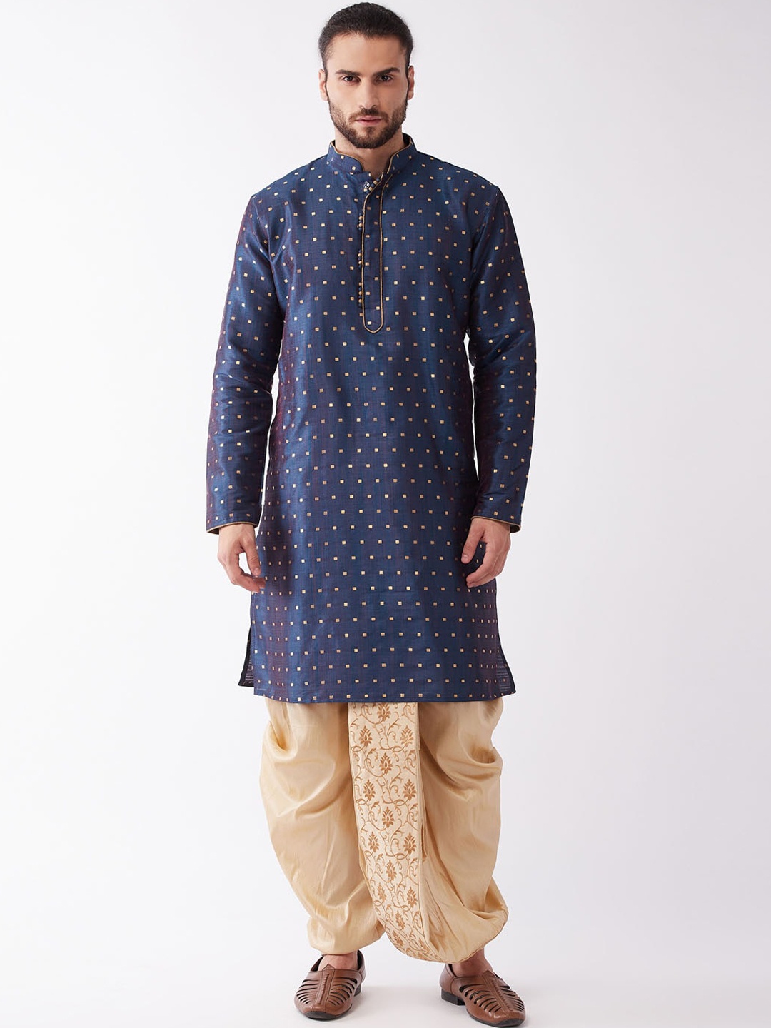 

VASTRAMAY Men Blue Paisley Kurta with Dhoti Pants