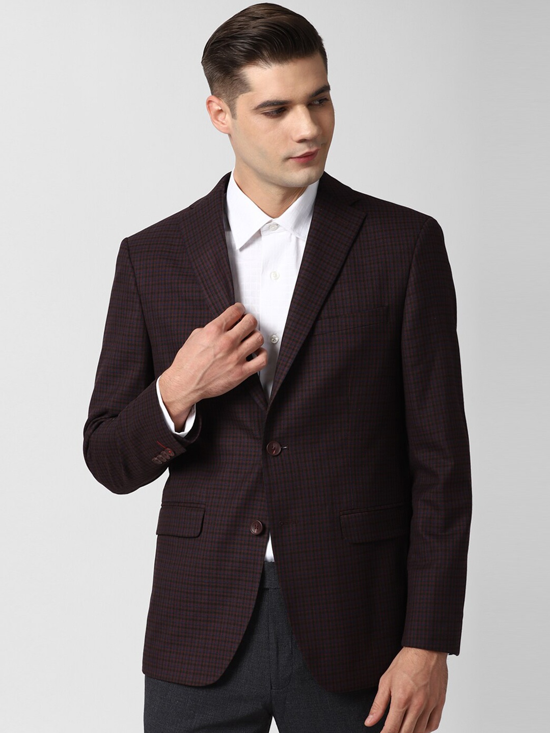 

Peter England Elite Men Maroon & Blue Checked Slim-Fit Single-Breasted Formal Blazer