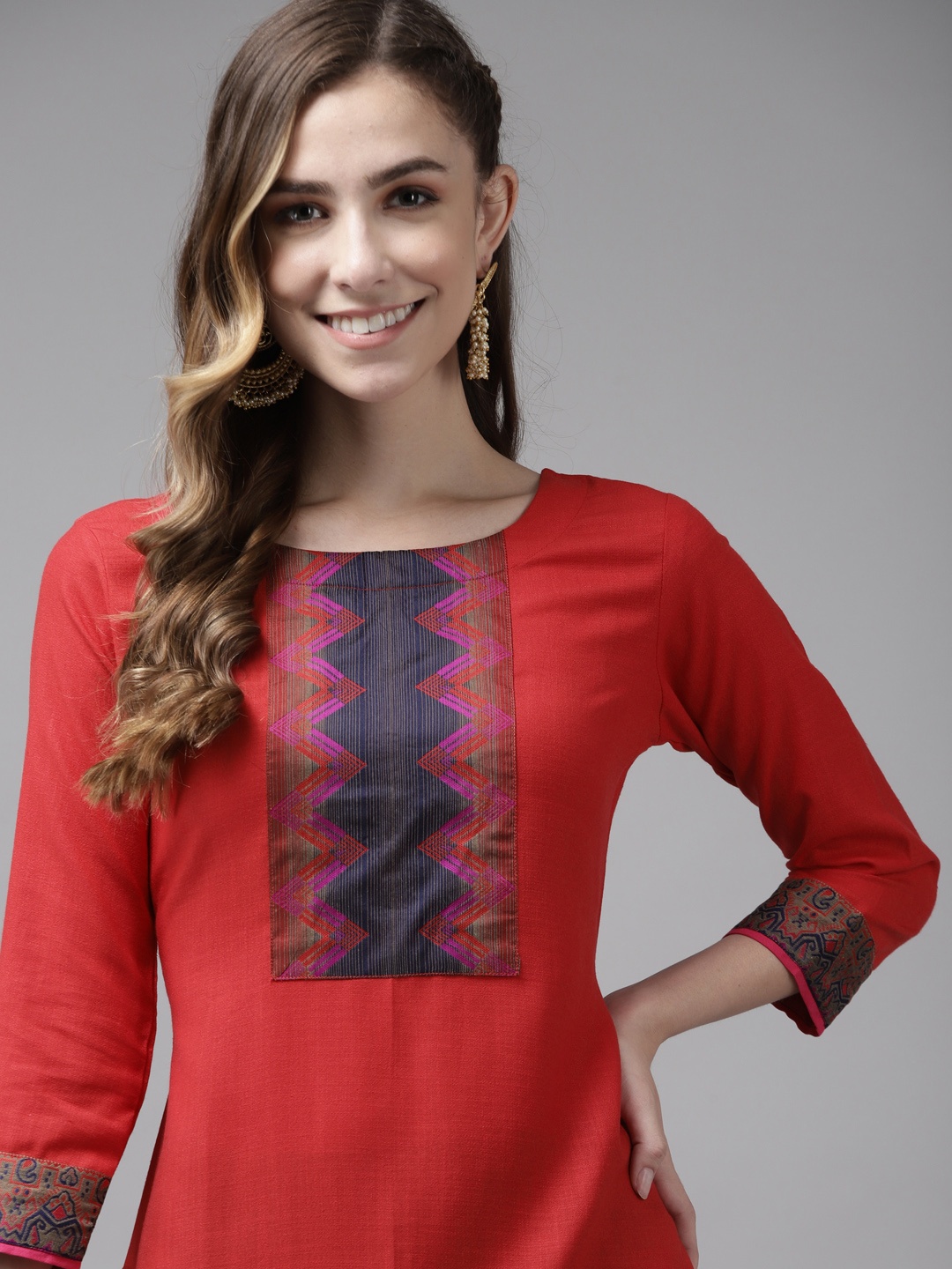 

Indo Era Women Red Chevron Yoke Design Chanderi Silk Chanderi Silk Kurta