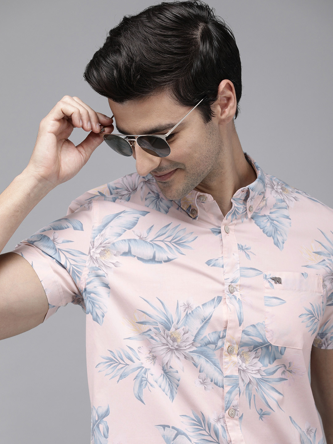 

THE BEAR HOUSE Men Pink Slim Fit Floral Print Pure Cotton Casual Shirt
