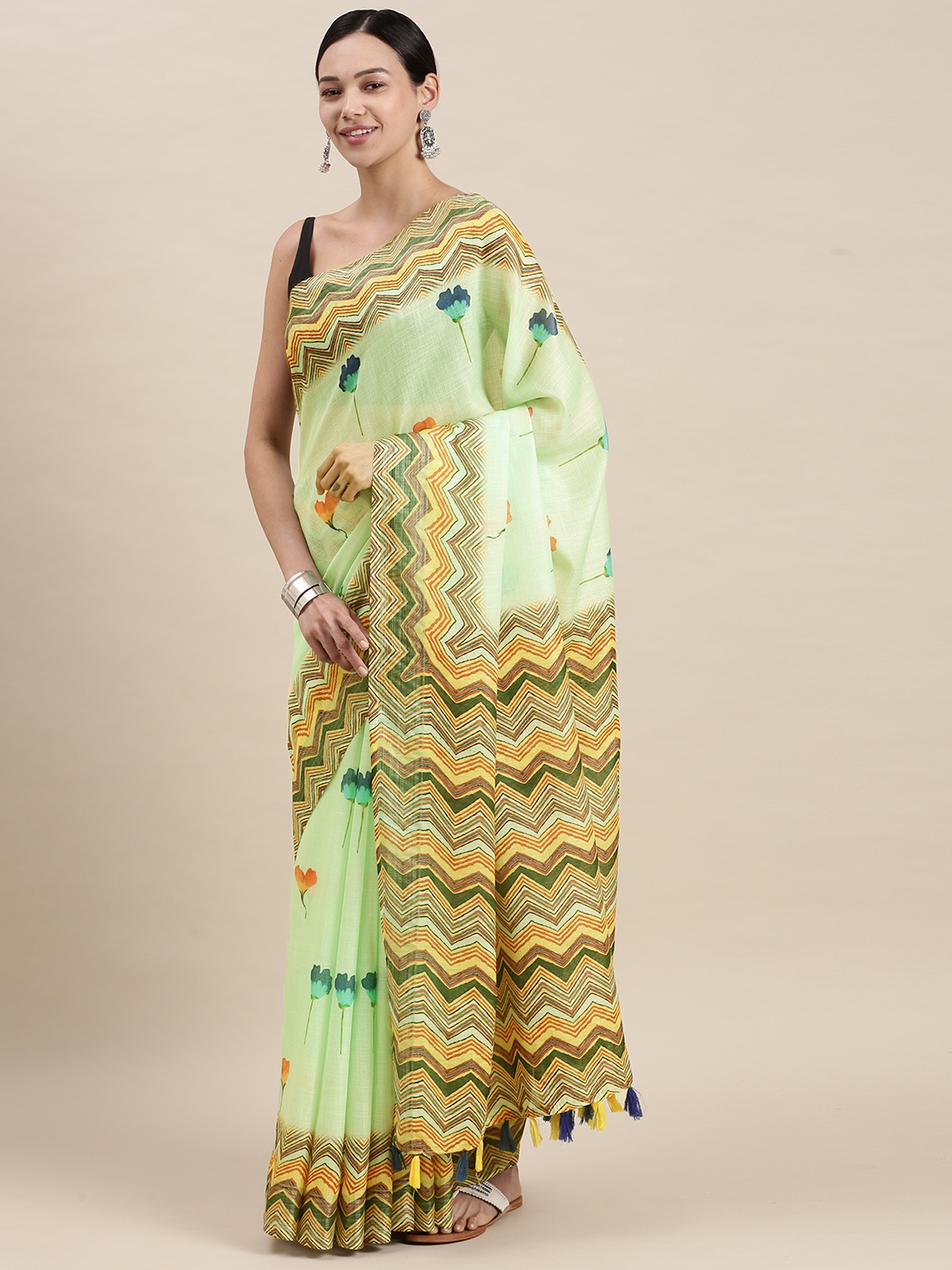 

aamna Green Floral Linen Blend Ikat Saree
