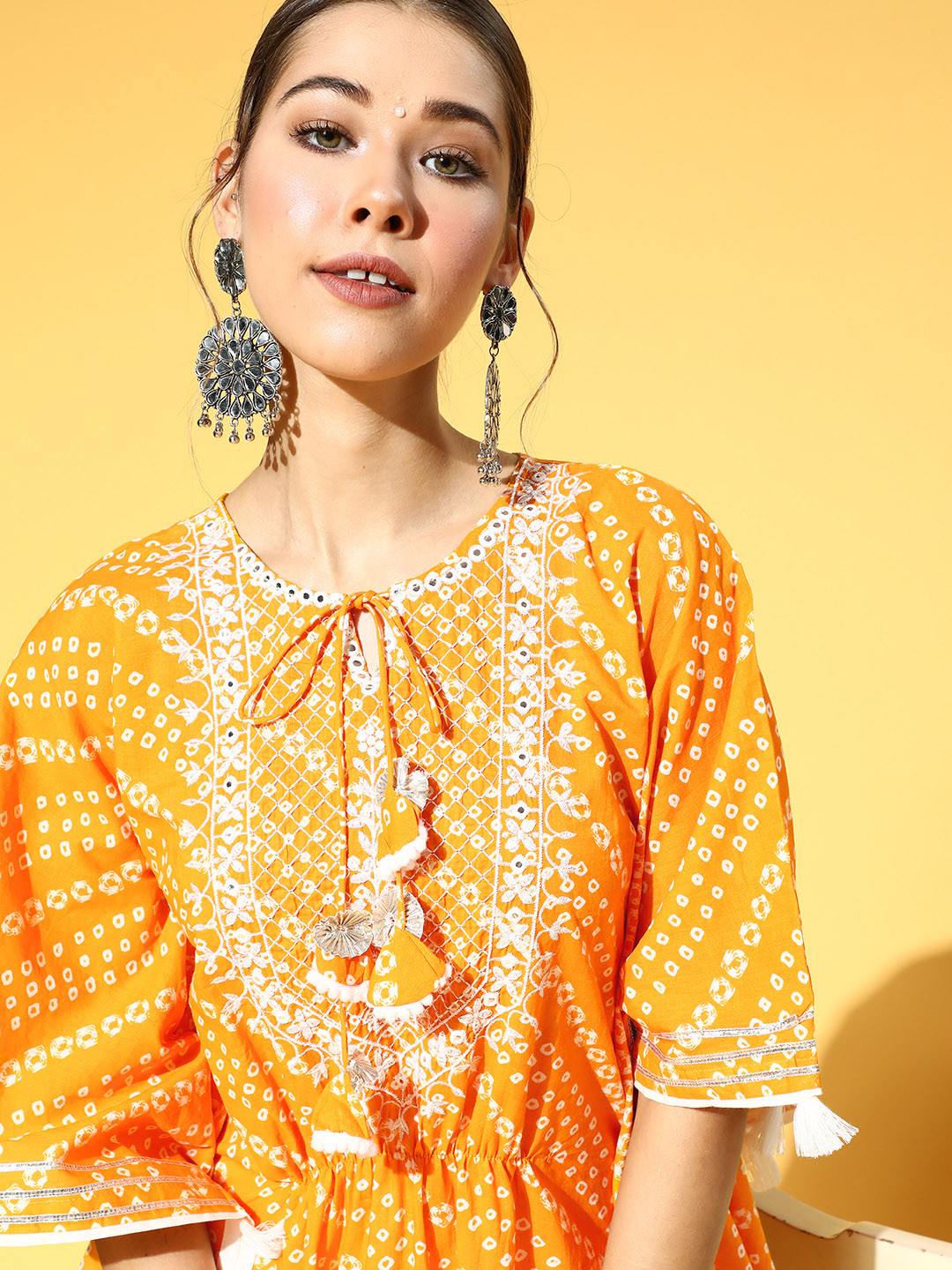 

Ishin Bandhani Pure Cotton Kurta Set, Yellow