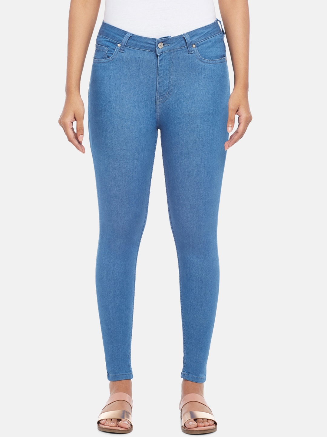 

People Women Blue Tapered Fit Stretchable Jeans