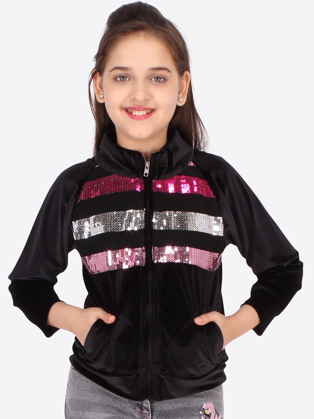 

CUTECUMBER Girls Black Sequinned Sweatshirt