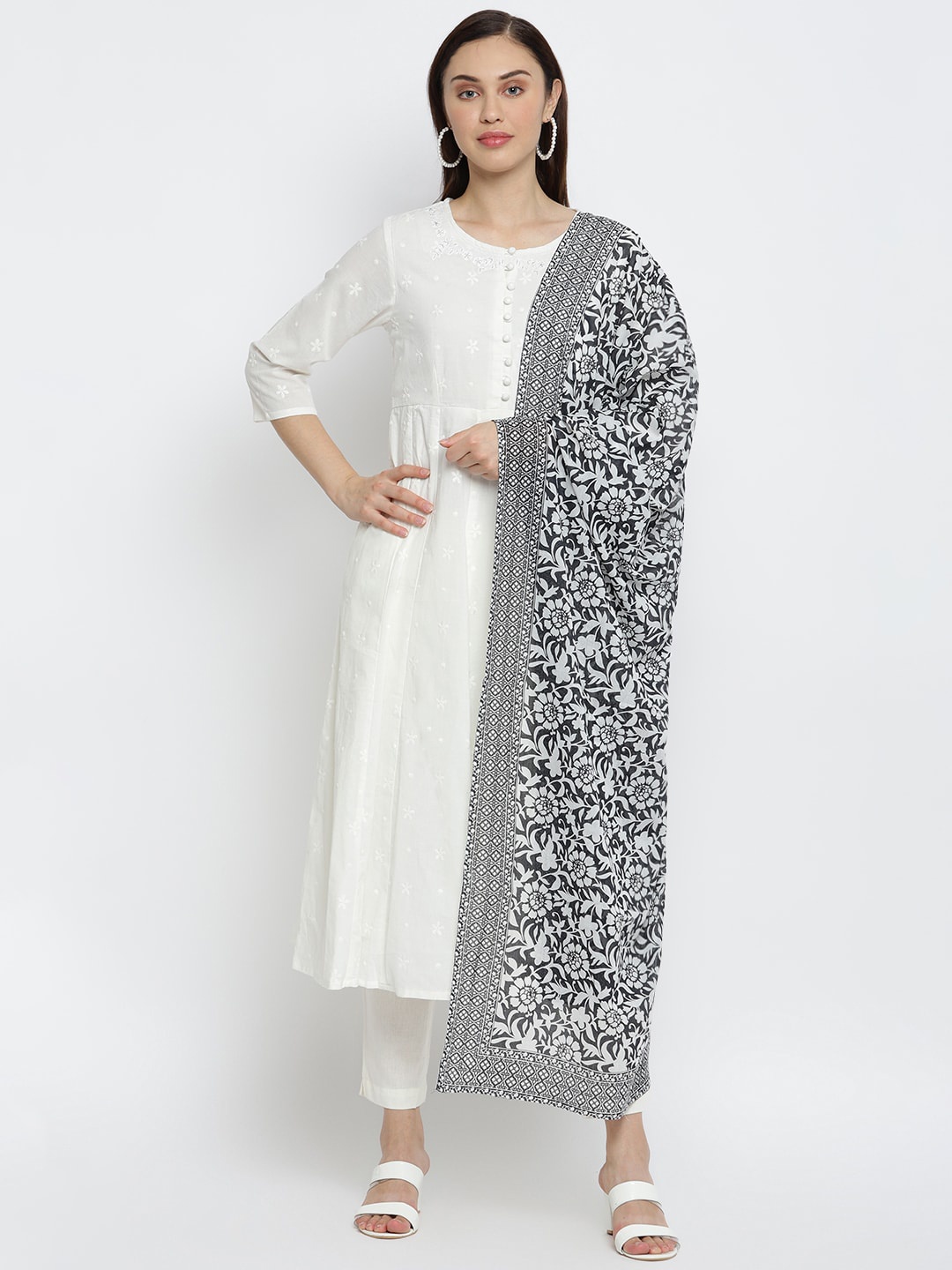 

IMARA Women Off White Regular Kurti with Trousers & With Dupatta