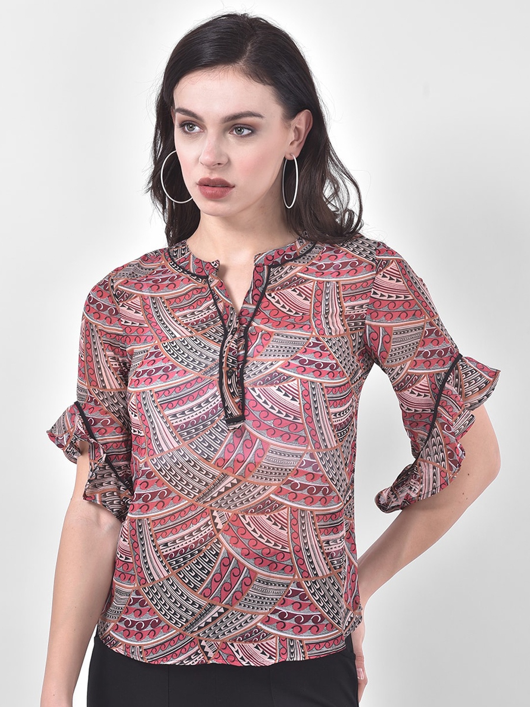 

Latin Quarters Red Geometric Mandarin Collar Ruffles Regular Top