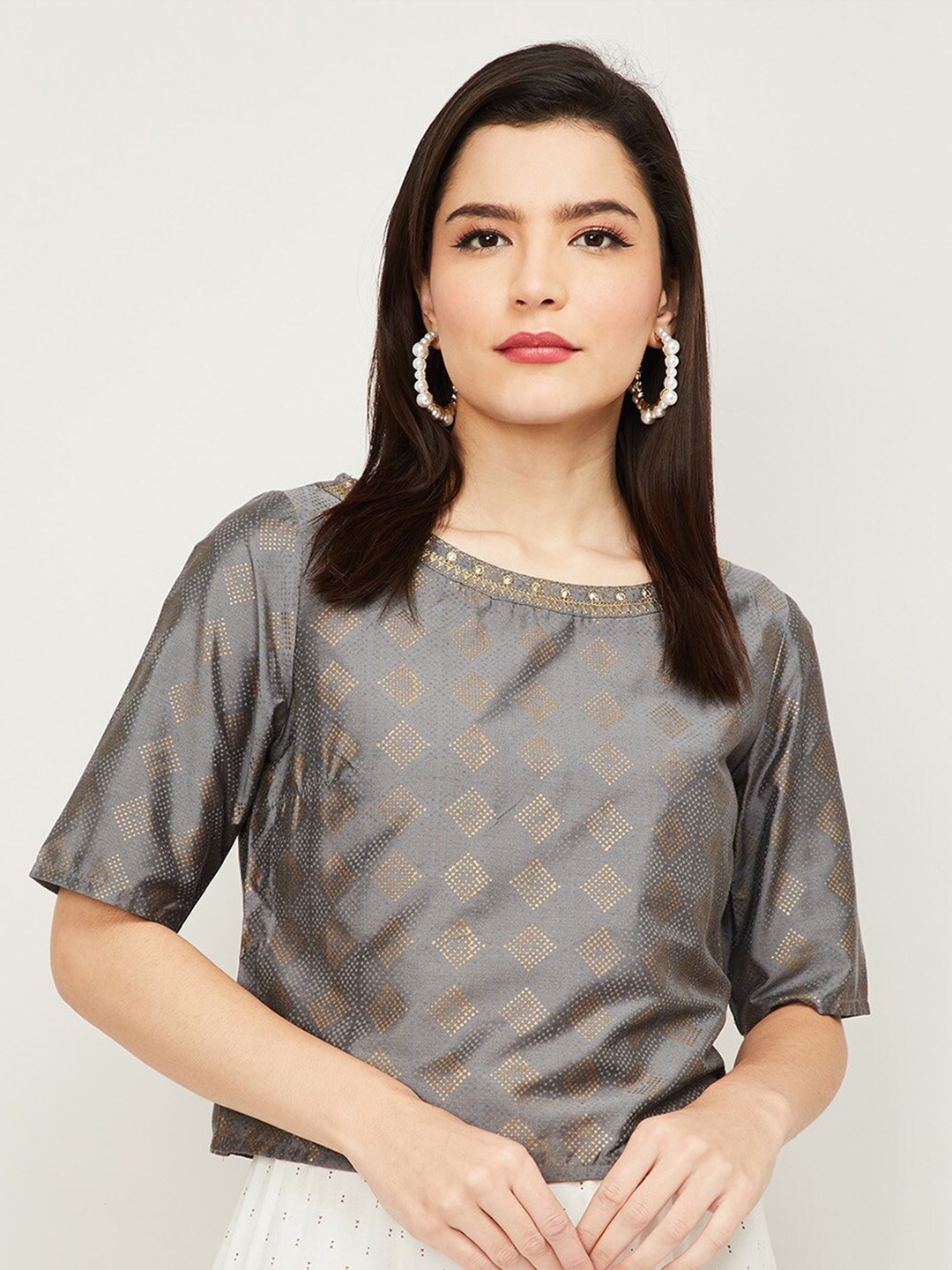 

Melange by Lifestyle Grey & Gold-Toned Geometric Jewel Neck Regular Top