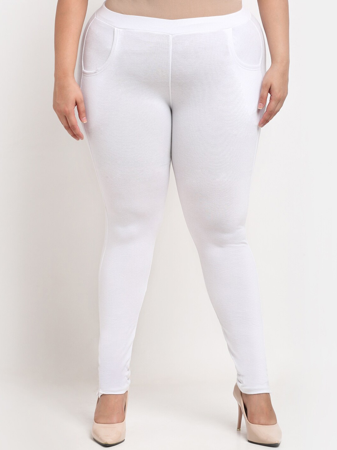 

TAG 7 PLUS Women White Solid Ankle-Length Leggings