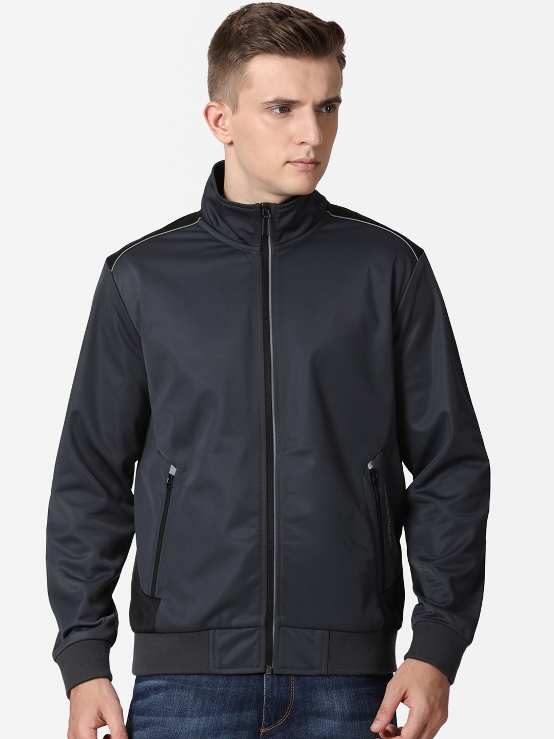 

t-base Men Charcoal Grey Sweatshirt