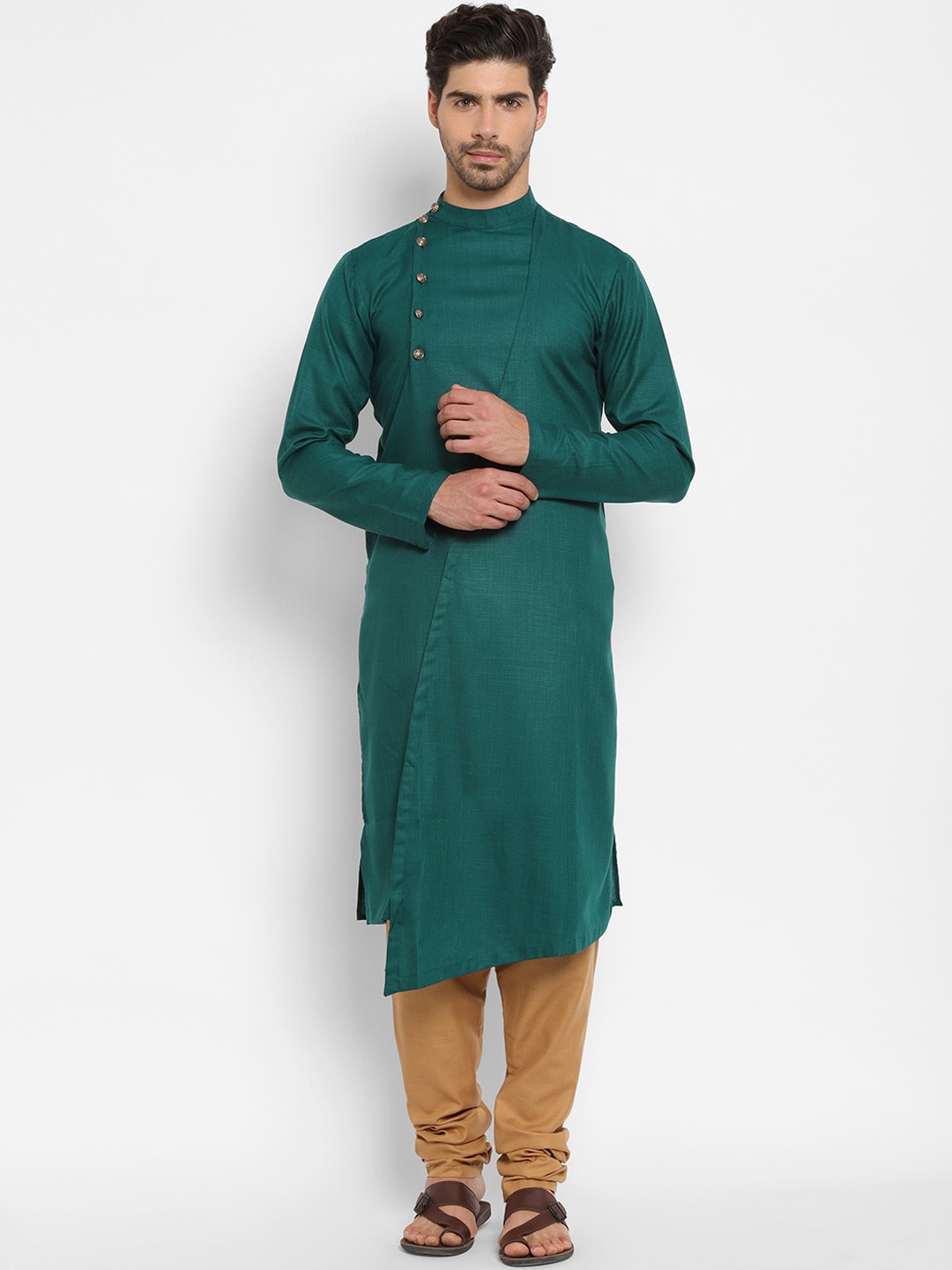 

Ethnovog Men Green Regular Kurta with Pyjamas