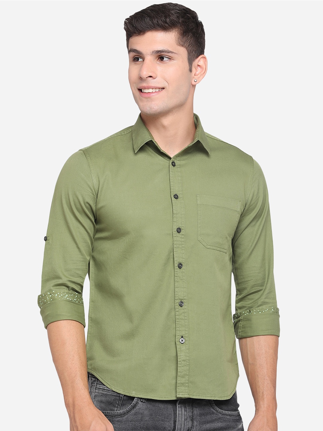 

Greenfibre Men Green Classic Slim Fit Opaque Pure Cotton Casual Shirt