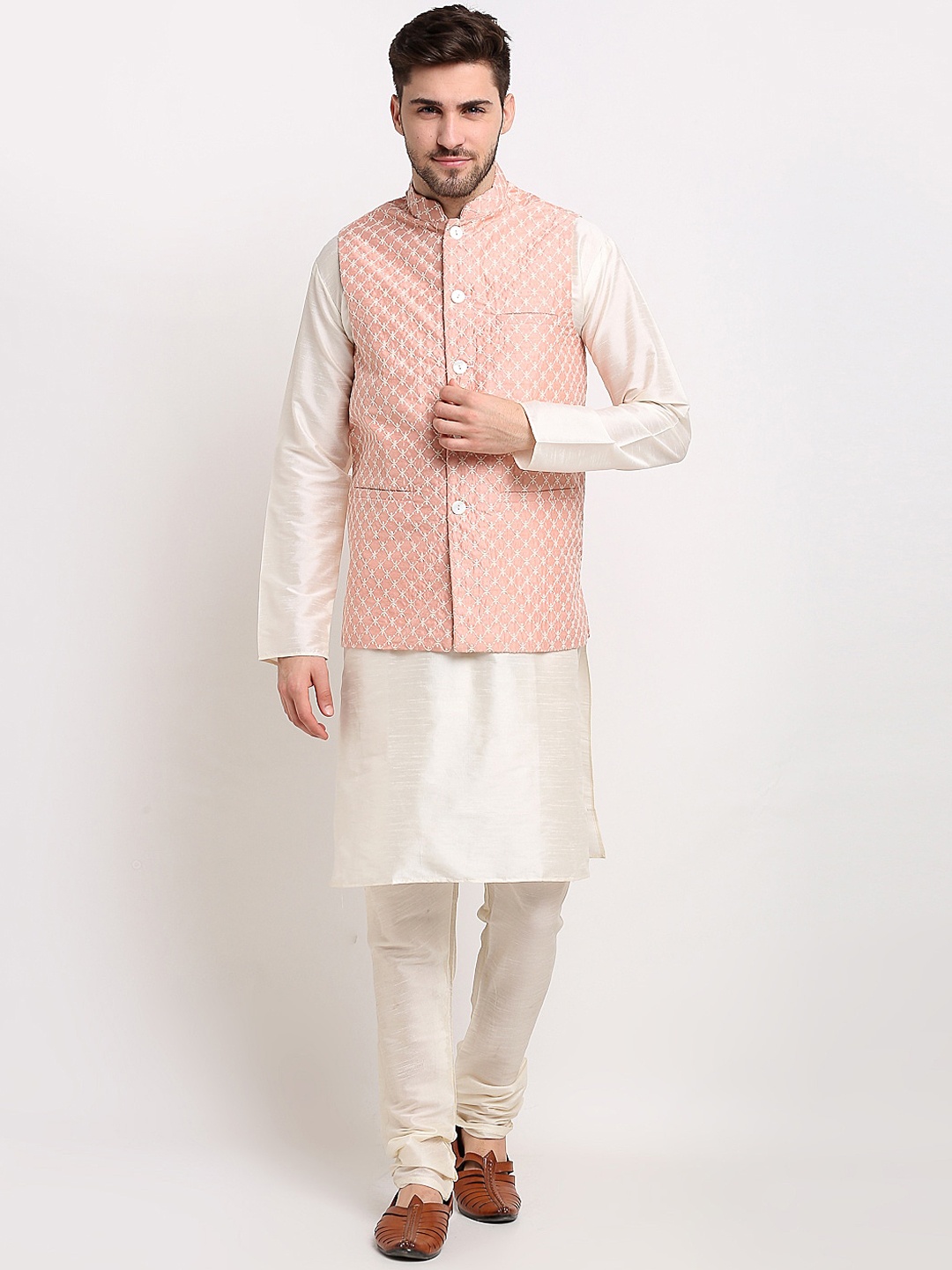 

Jompers Men Peach-Coloured Thread Work Dupion Silk Kurta with Churidar