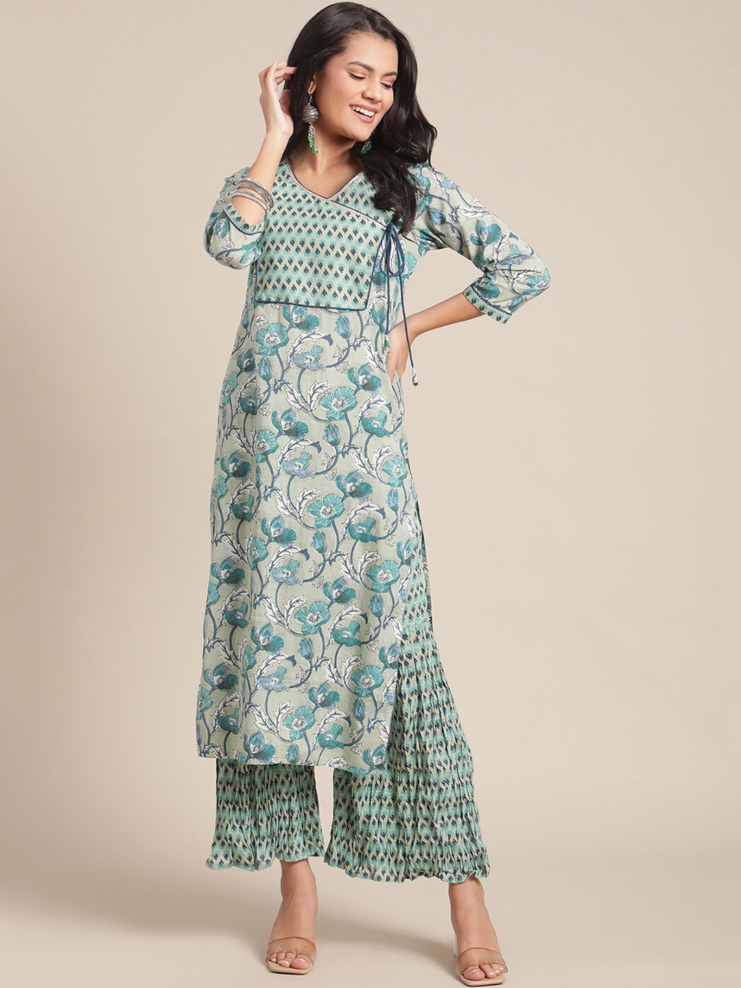 

Varanga Women Turquoise Blue Floral Printed Regular Pure Cotton Kurta with Palazzos