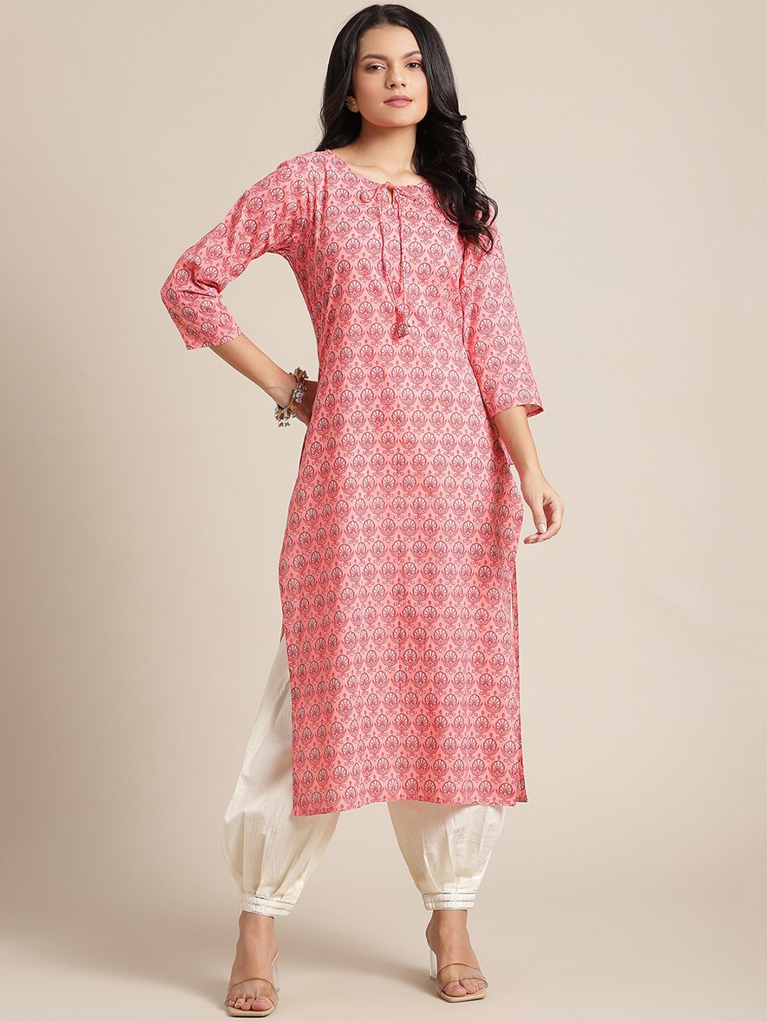 

Varanga Women Pink Printed Kurta