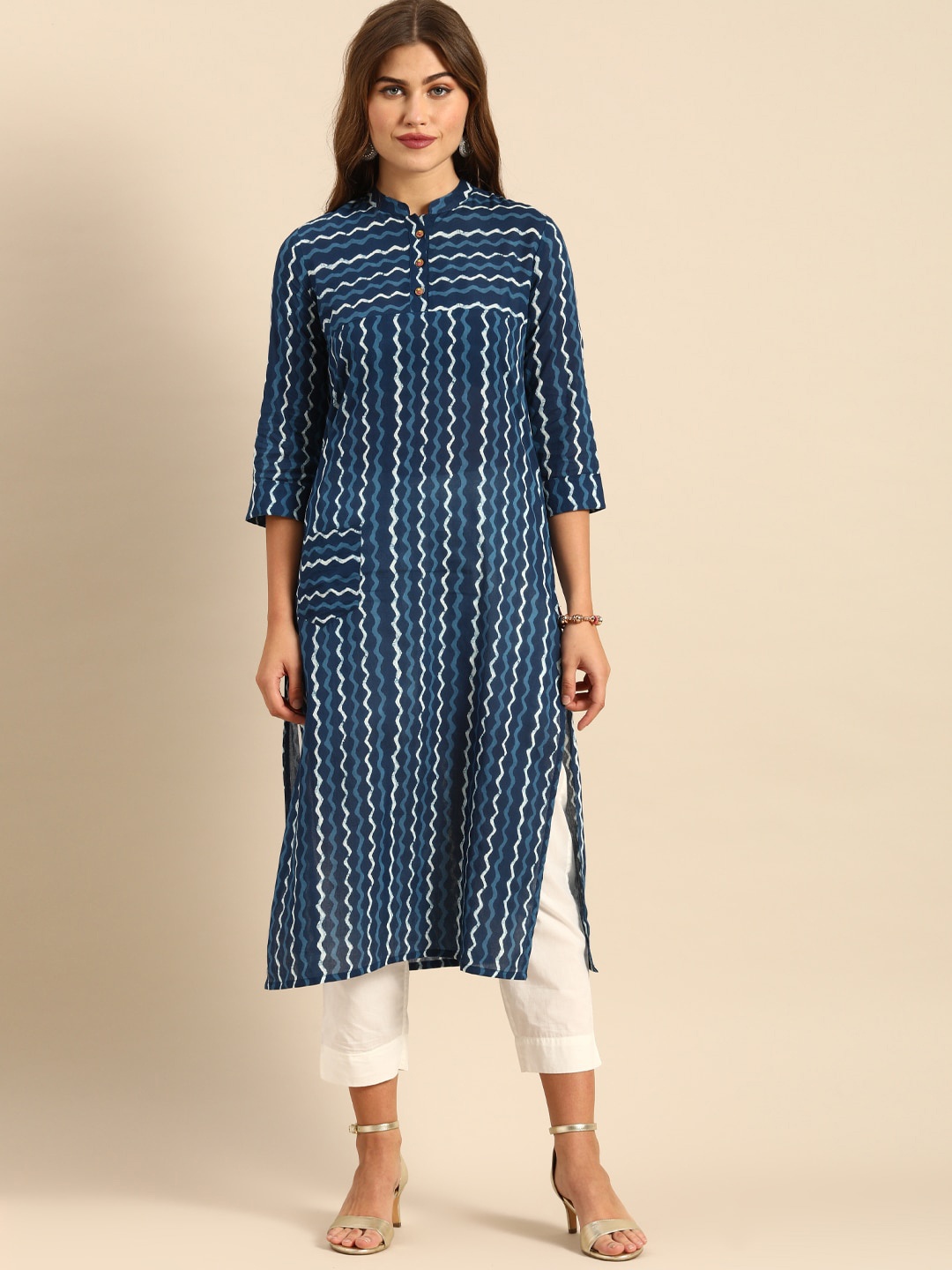 

Varanga Women Navy Blue & White Striped Pure Cotton Kurta
