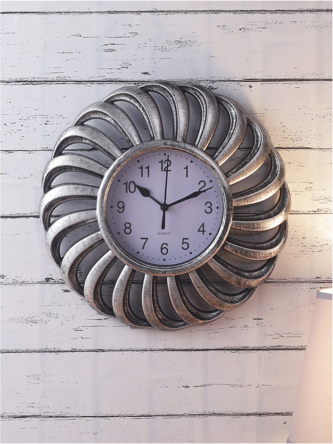

House Of Accessories Silver-Toned & White Vintage Wall Clock