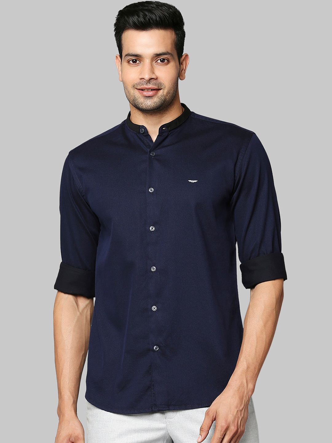 

Park Avenue Men Blue Slim Fit Opaque Cotton Casual Shirt