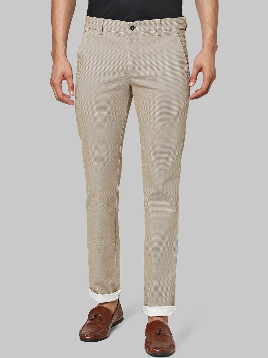 

Park Avenue Men Khaki Solid Trousers