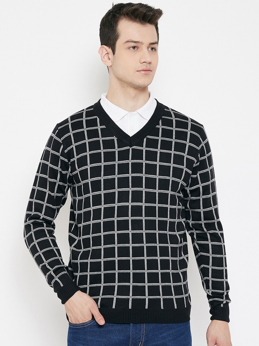 

JUMP USA Men Black & White Checked Pullover