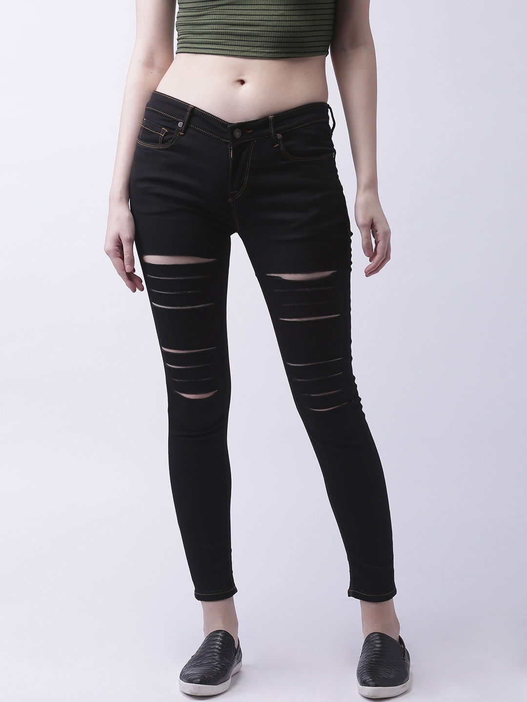 

Moda Rapido Women Black Skinny Fit Mid Rise Cropped Highly Distressed Jeans