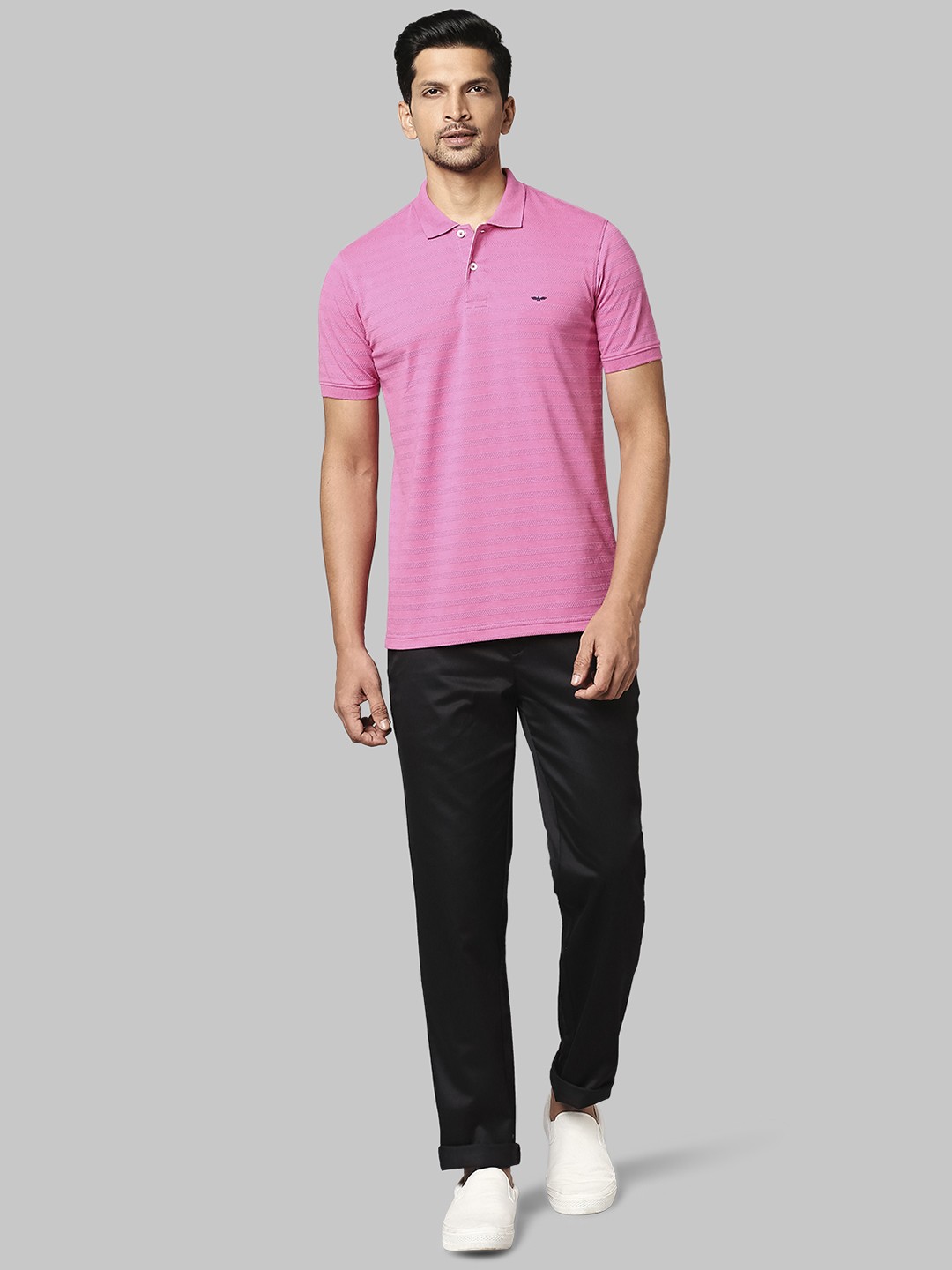 

Park Avenue Men Red Polo Collar Applique Slim Fit T-shirt