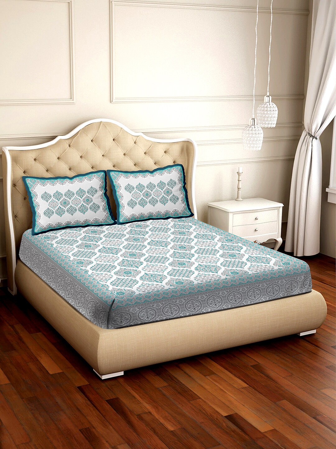 

BELLA CASA Green & Grey 180 TC Pure Cotton King Bedsheet with 2 Pillow Covers
