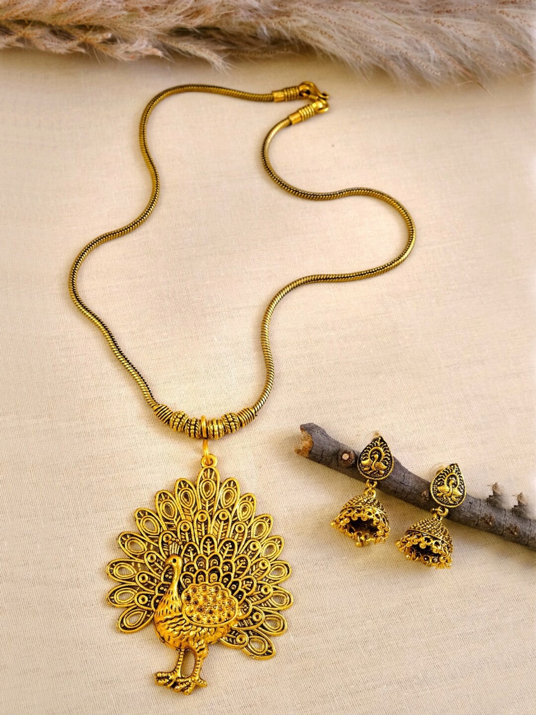 

Crunchy Fashion Gold-Plated Peacock Design Meenakari Jewellery Set