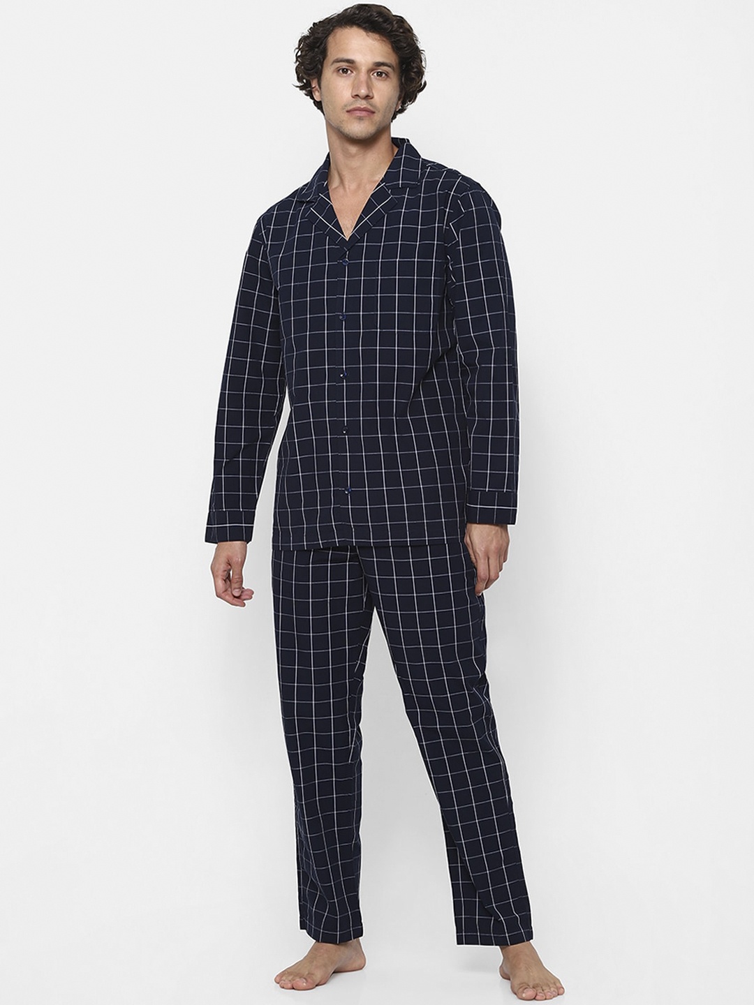 

Ajile by Pantaloons Men Navy Blue & White Checked Pure Cotton Night Suit