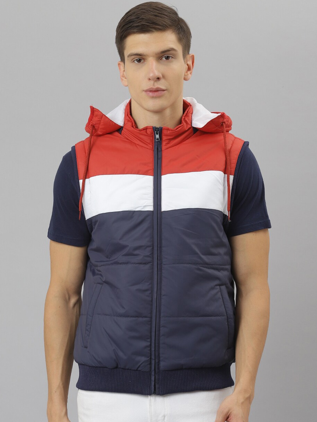 

Richlook Men Navy Blue & Red Colourblocked Lightweight Padded Jacket