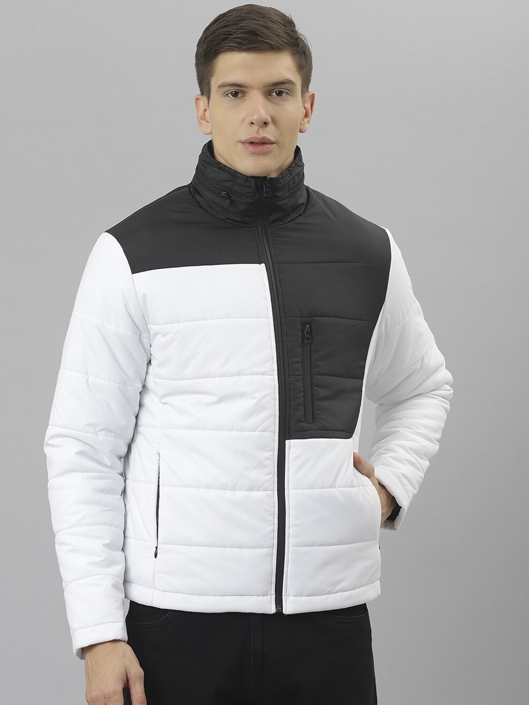 

Richlook Men White & Black Colourblocked Lightweight Puffer Jacket