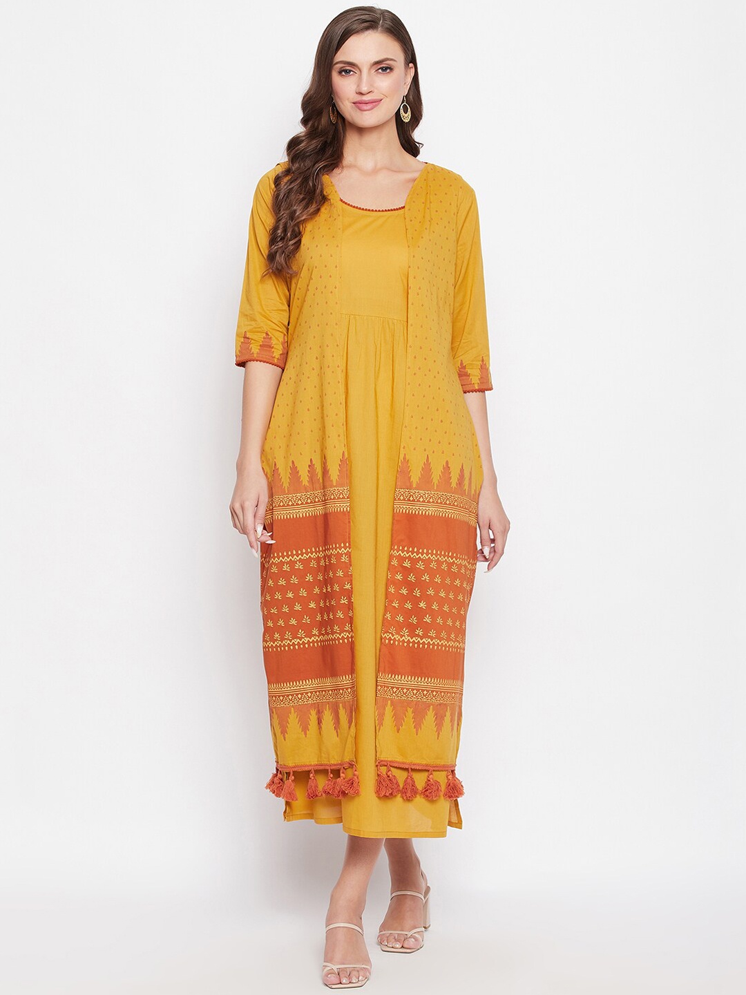 

Bitterlime Women Mustard Yellow Ethnic Motifs Thread Work Maxi Dress