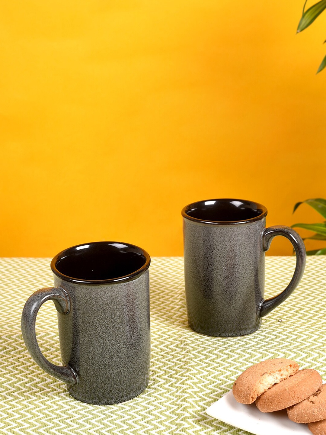 

AAKRITI ART CREATIONS Grey Solid Ceramic Set of 2 Glossy Mugs