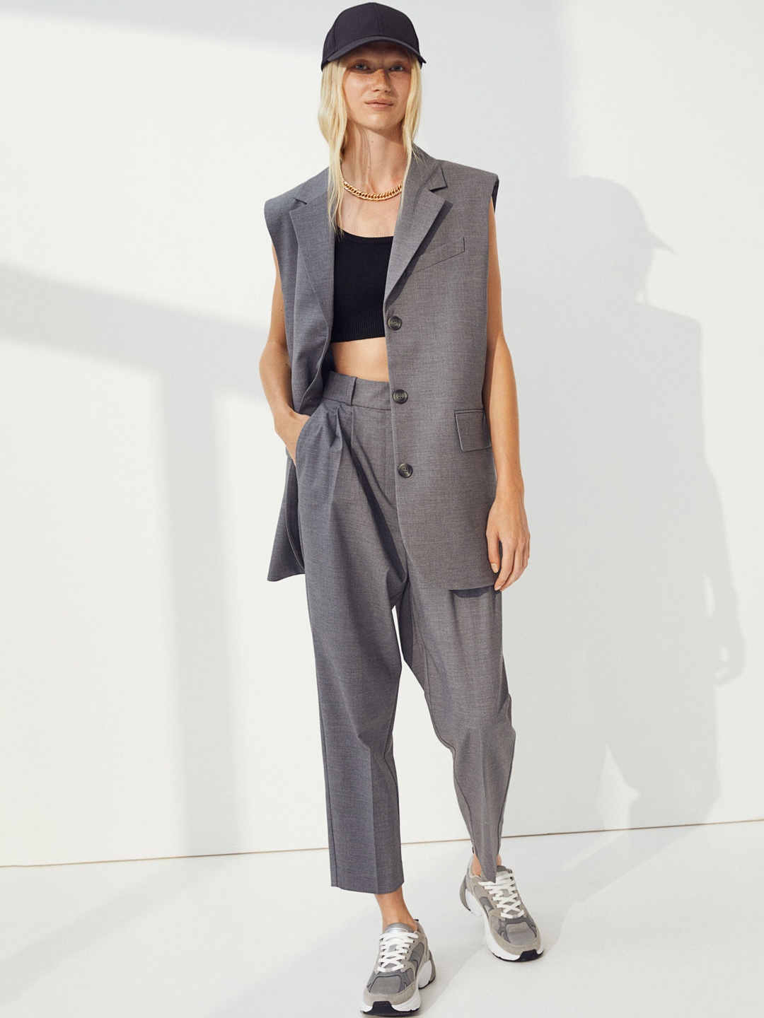 

H&M Women Grey Ankle-Length Trousers