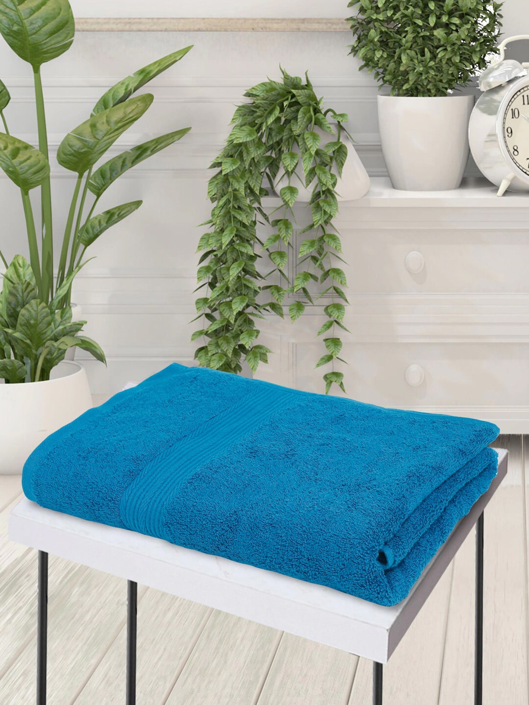 

Creeva Teal Blue Solid 500 GSM Cotton Bath Towel